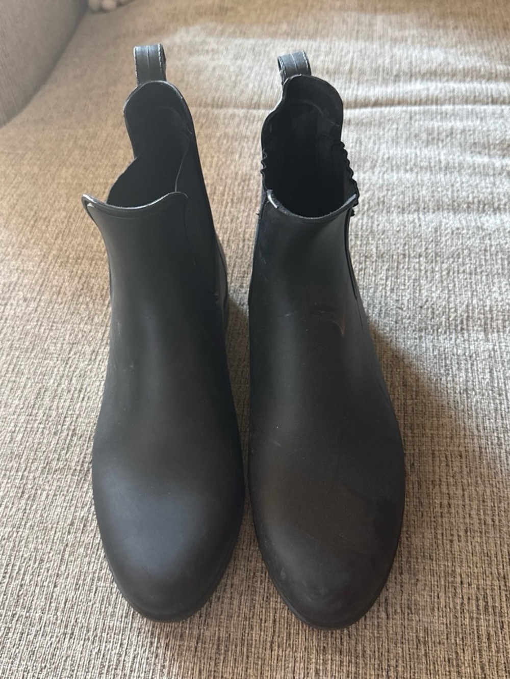 Women's Black Chelsea-Style Ankle Booties - Sleek Pull-On Design